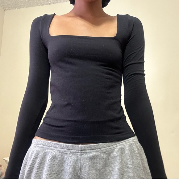 Free People square neck long sleeve top in black - Picture 2 of 3